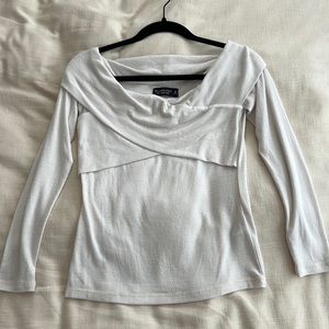 Abercrombie & Fitch Off Shoulder Soft & Cozy